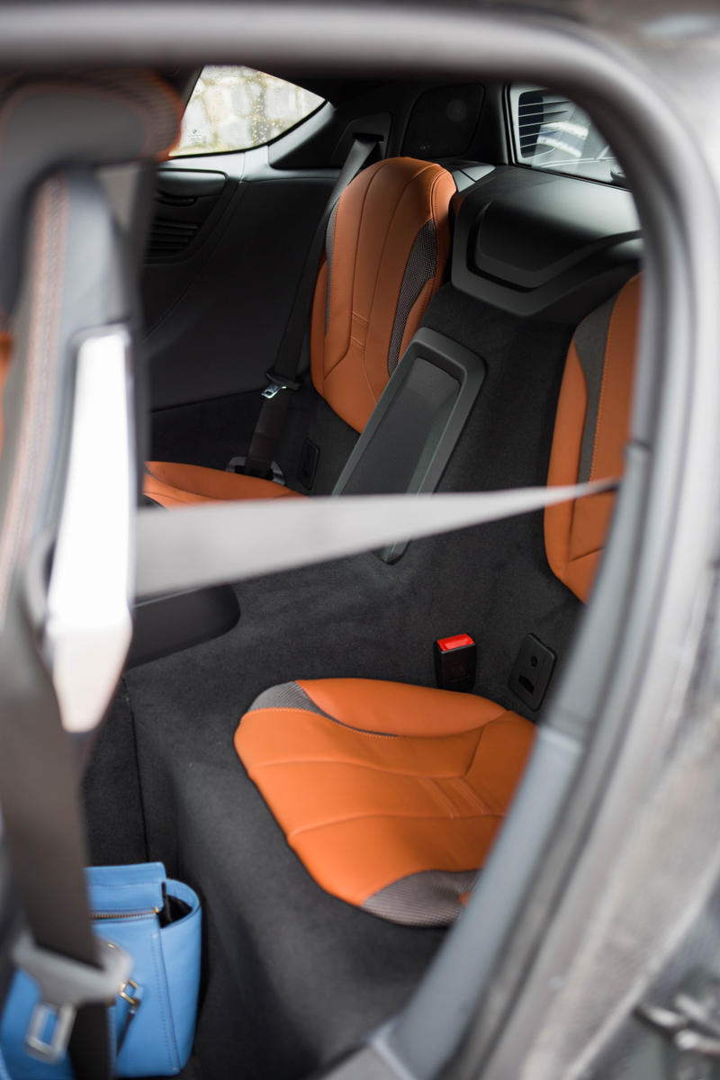 Illustration for article titled 2019 BMW i8: I Am a Big Dumb Idiot for Thinking It Needed More Power